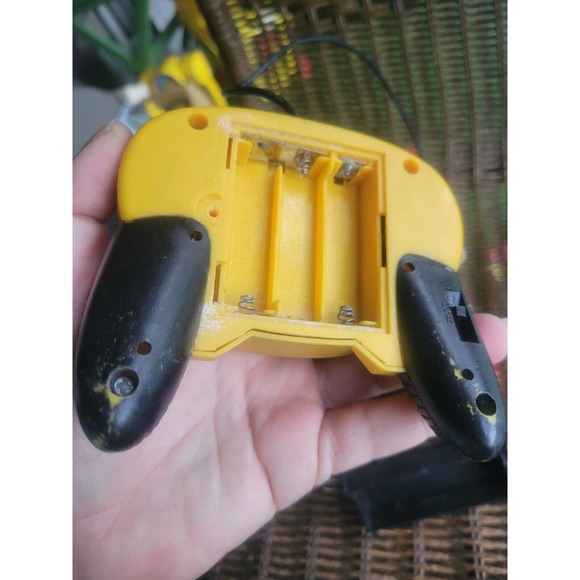 Toy State Caterpillar Remote Control Backhoe - Picture 9 of 9